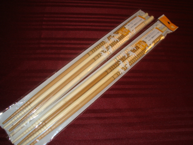 Chop sticks (long for cooking)