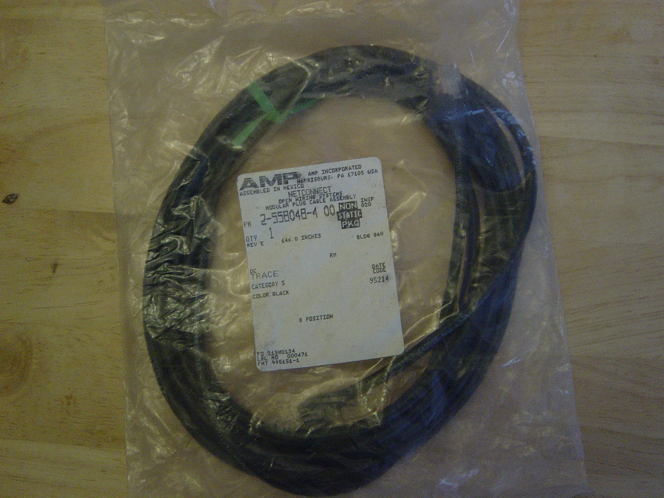 AMP Netconnect modular plug cable - 12 feet