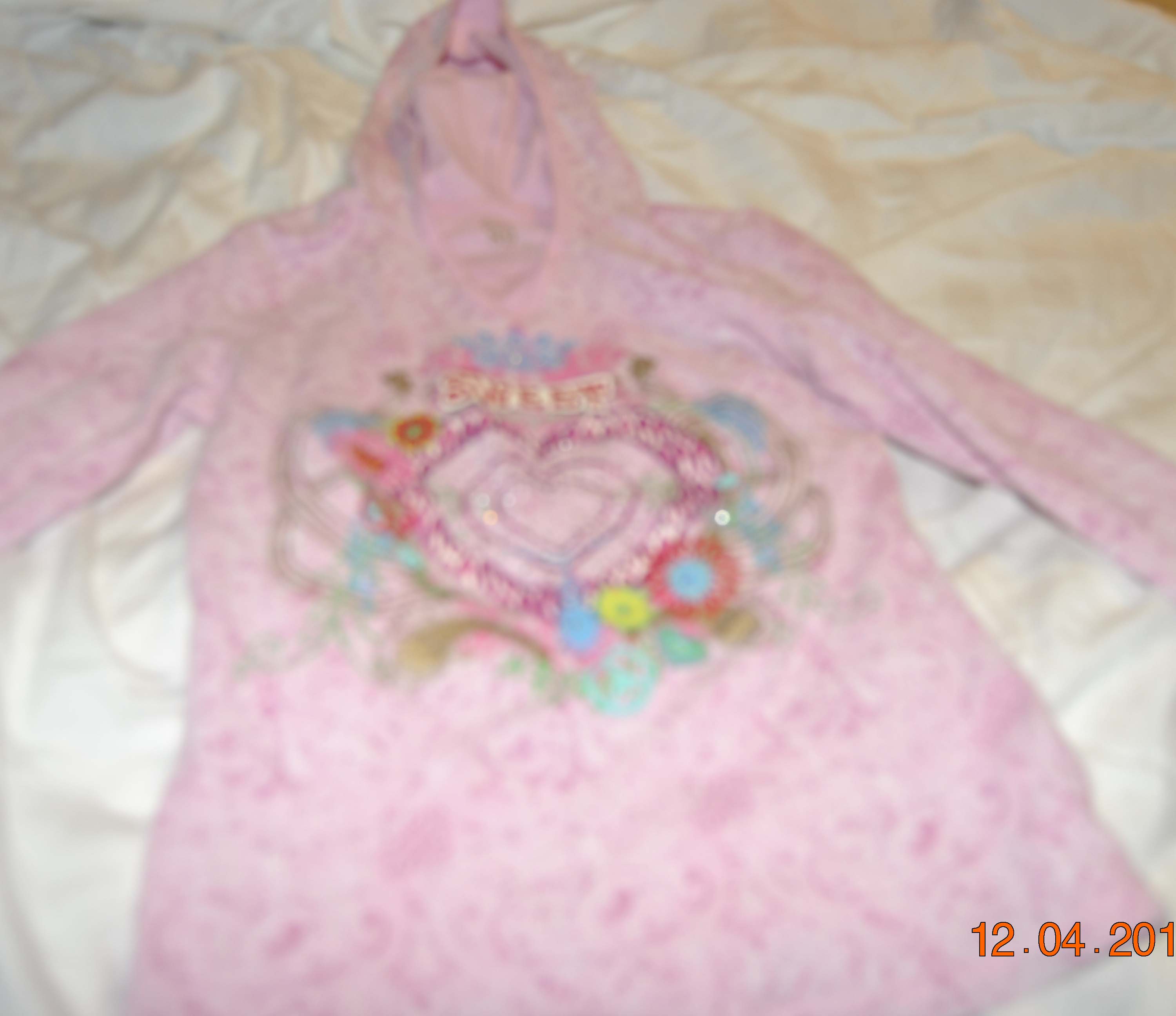 GIRLS SHIRT WITH HOOD SIZE 7