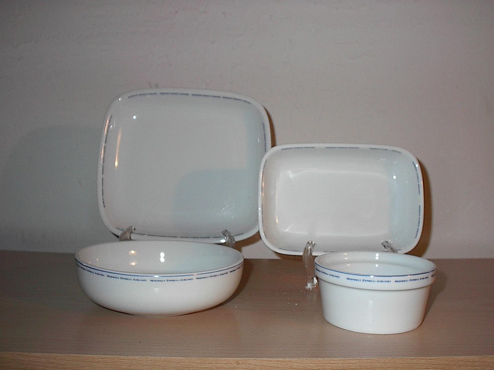Midwest Express Airlines Dish Set