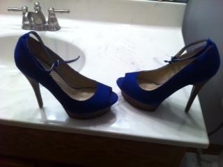 N.Y.L.A Blue Suede heels