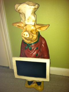 23\" Polyresin Pig Chef with Chalkboard
