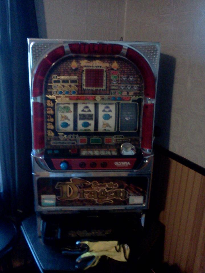Slot machine uses tokens