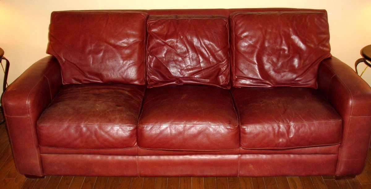 Real Leather 7\' COUCH &CHAIR