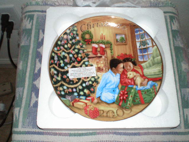 Avon 2009 African American Collectible Christmas Plate