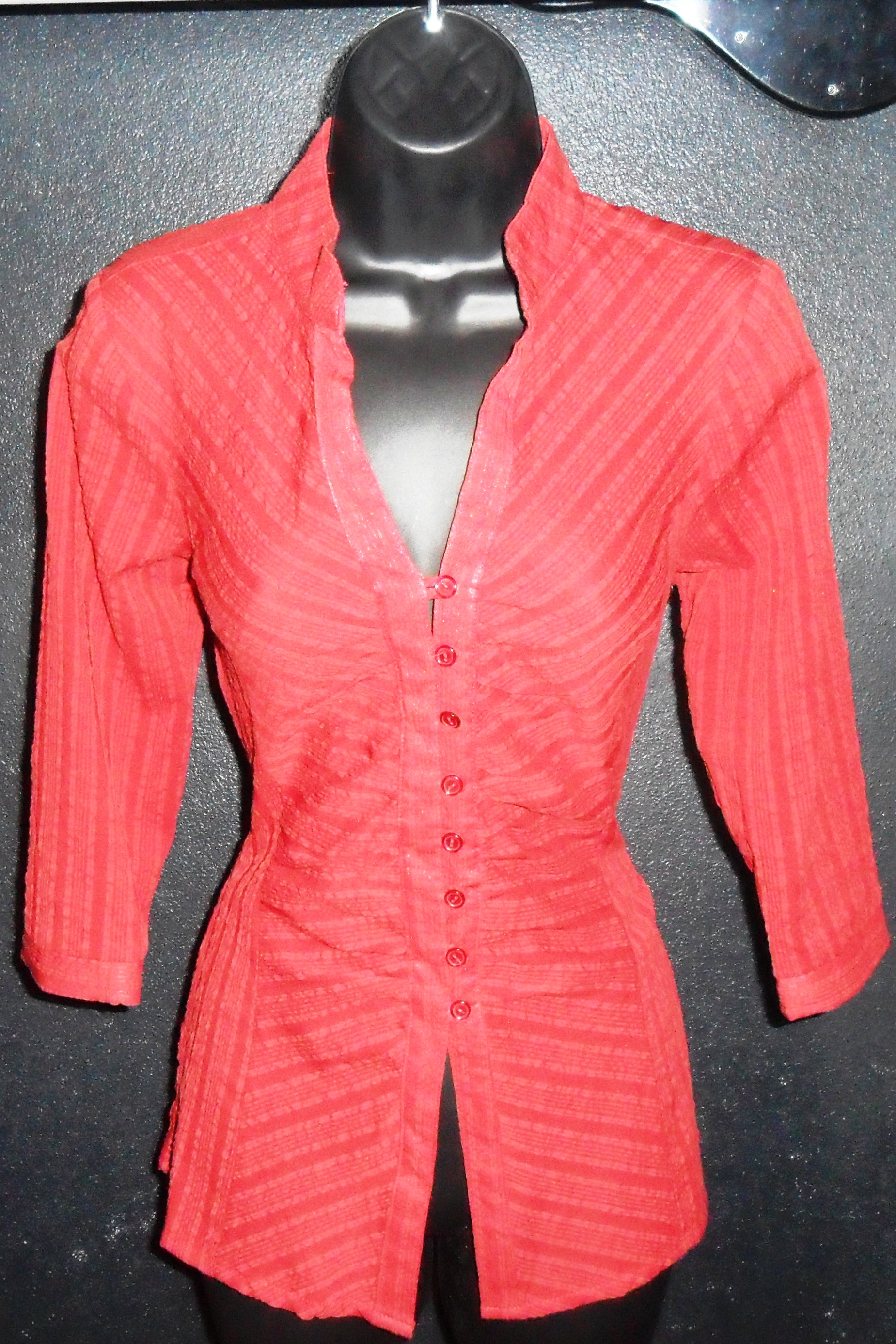 Red mid-sleeve blouse with vague stripes