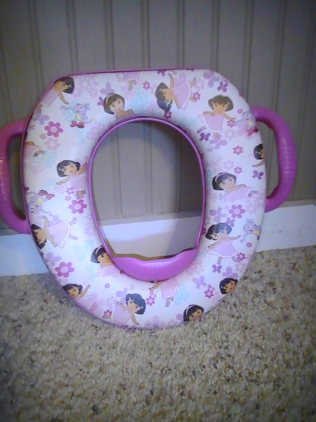 Dora portable potty seat