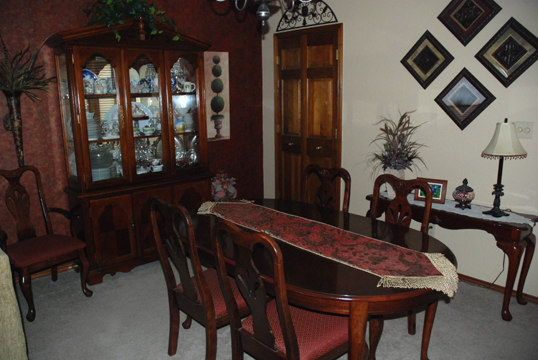 Cherrywood Dining table w/china cabinet