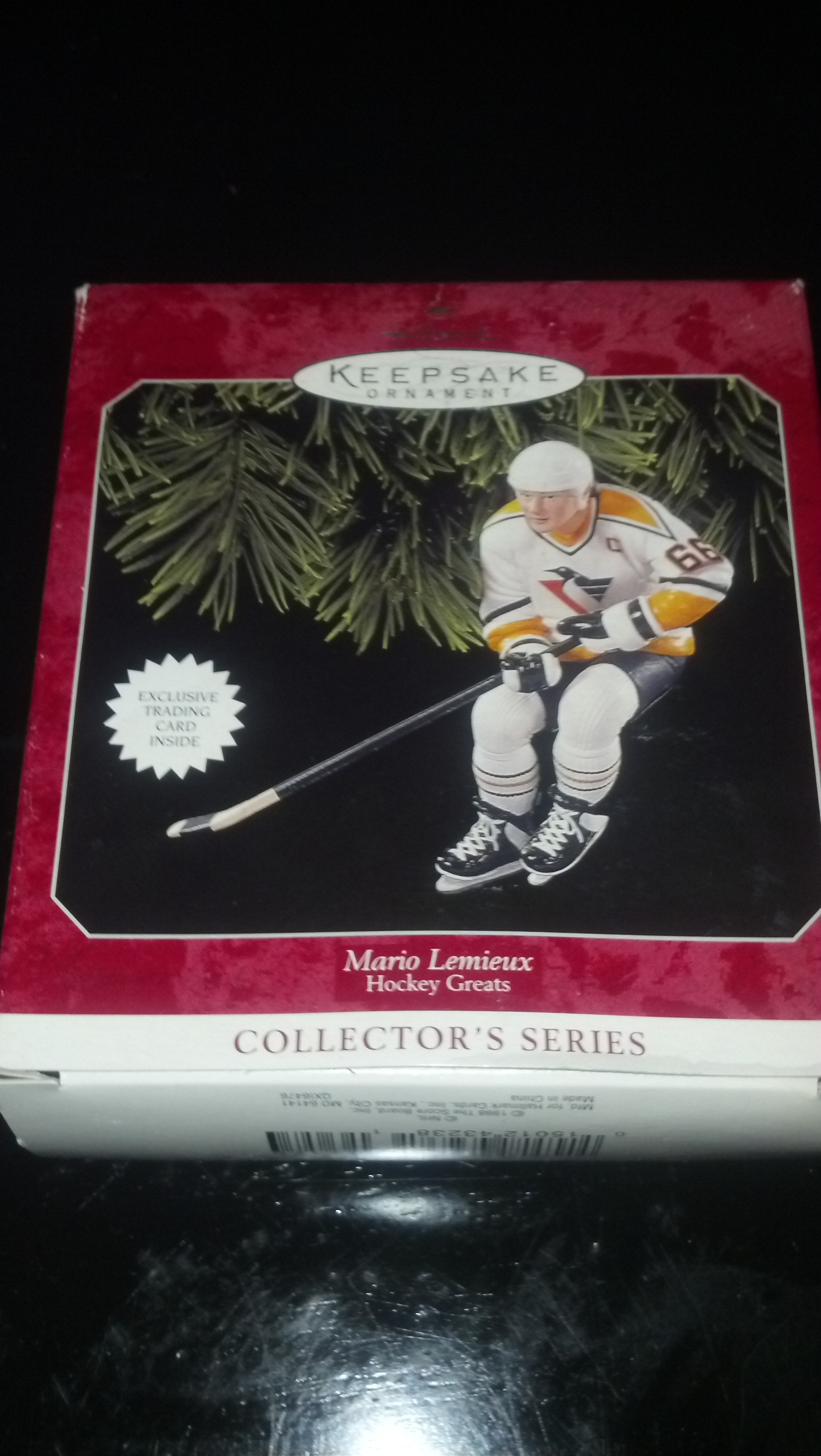 Hallmark Ornament Mario Lemieux Hockey Greats collectors series
