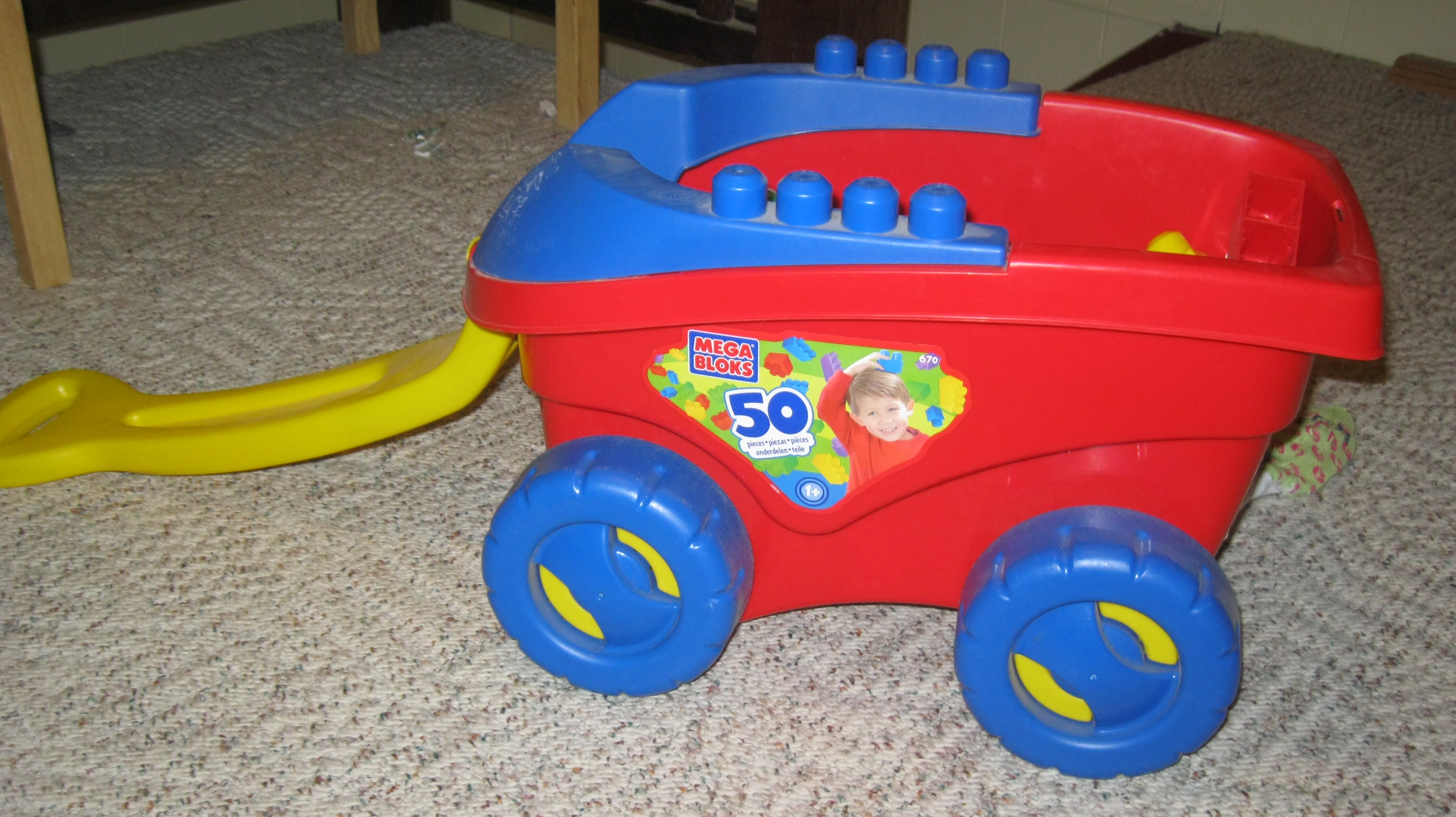 child\'s Lego wagon