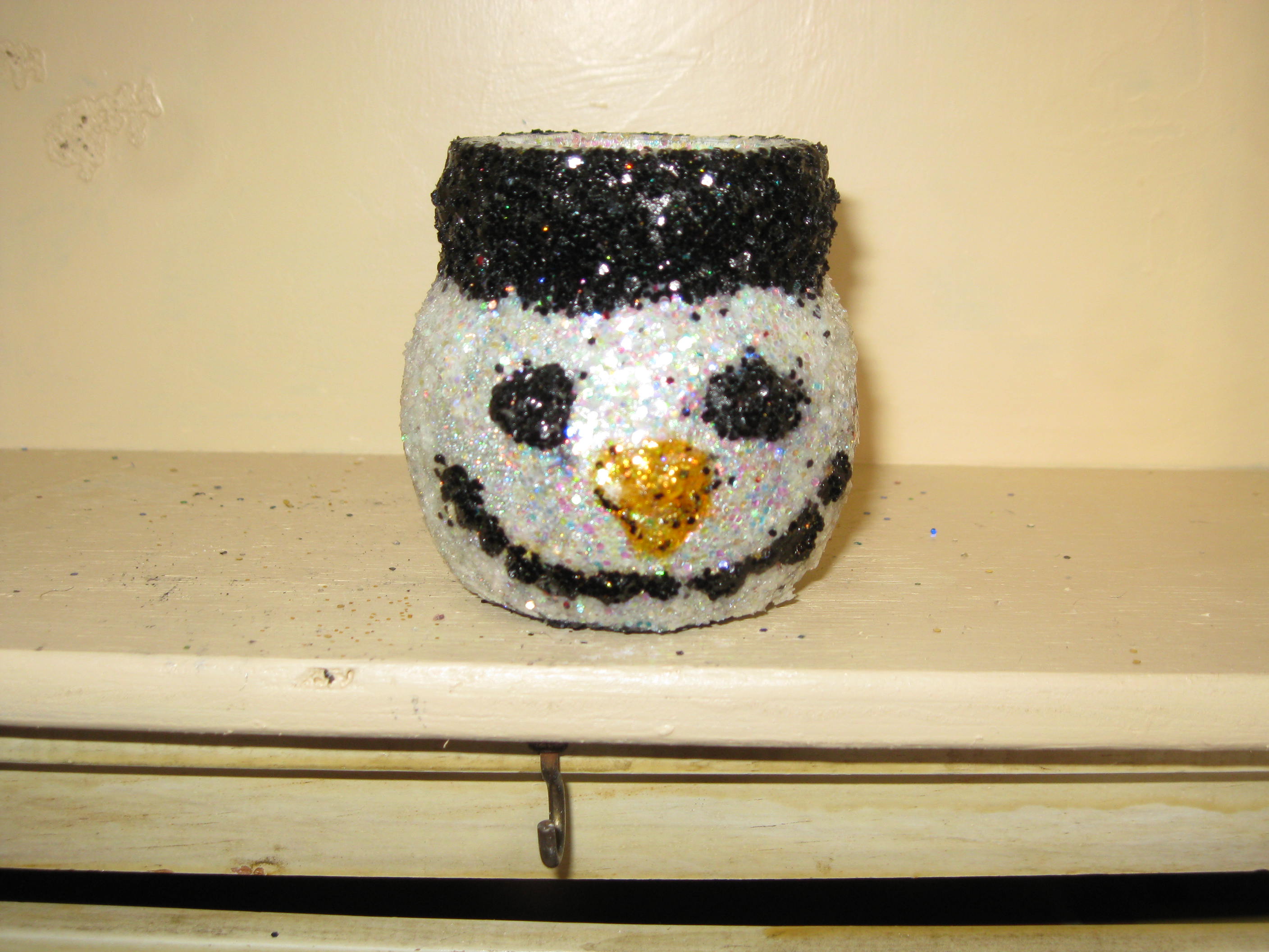 Very cute frosty the snow man jar head 2