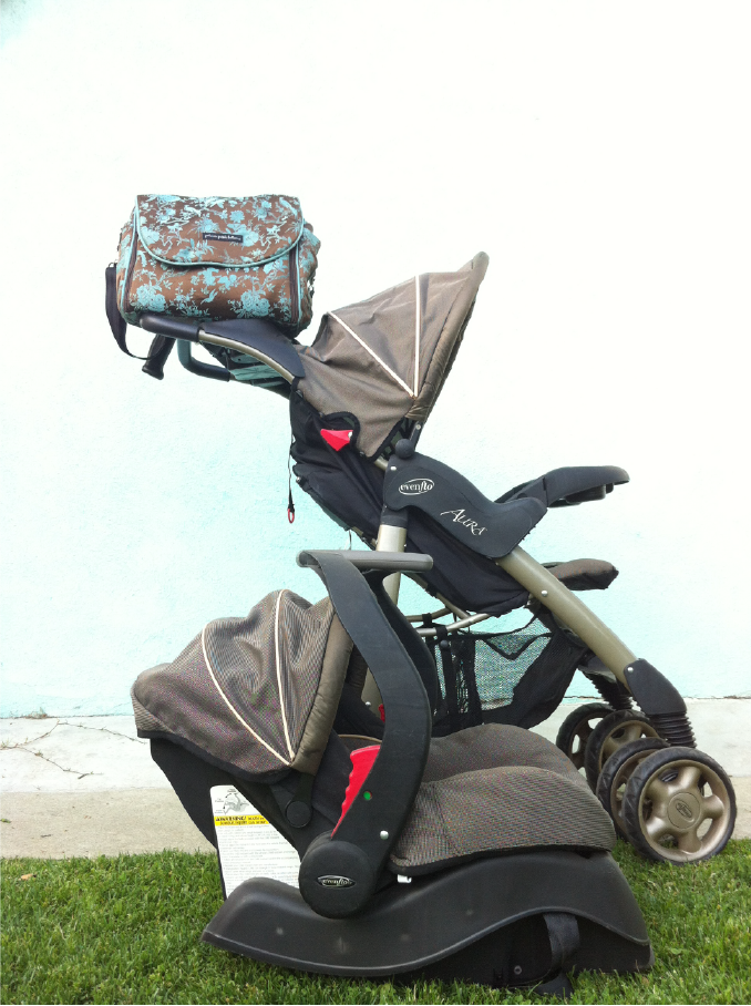 Evenflo Aura Stroller Carrier/Seat $250, Petunia Pickle Bag $169