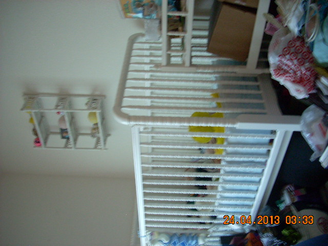 Baby crib set and changing table