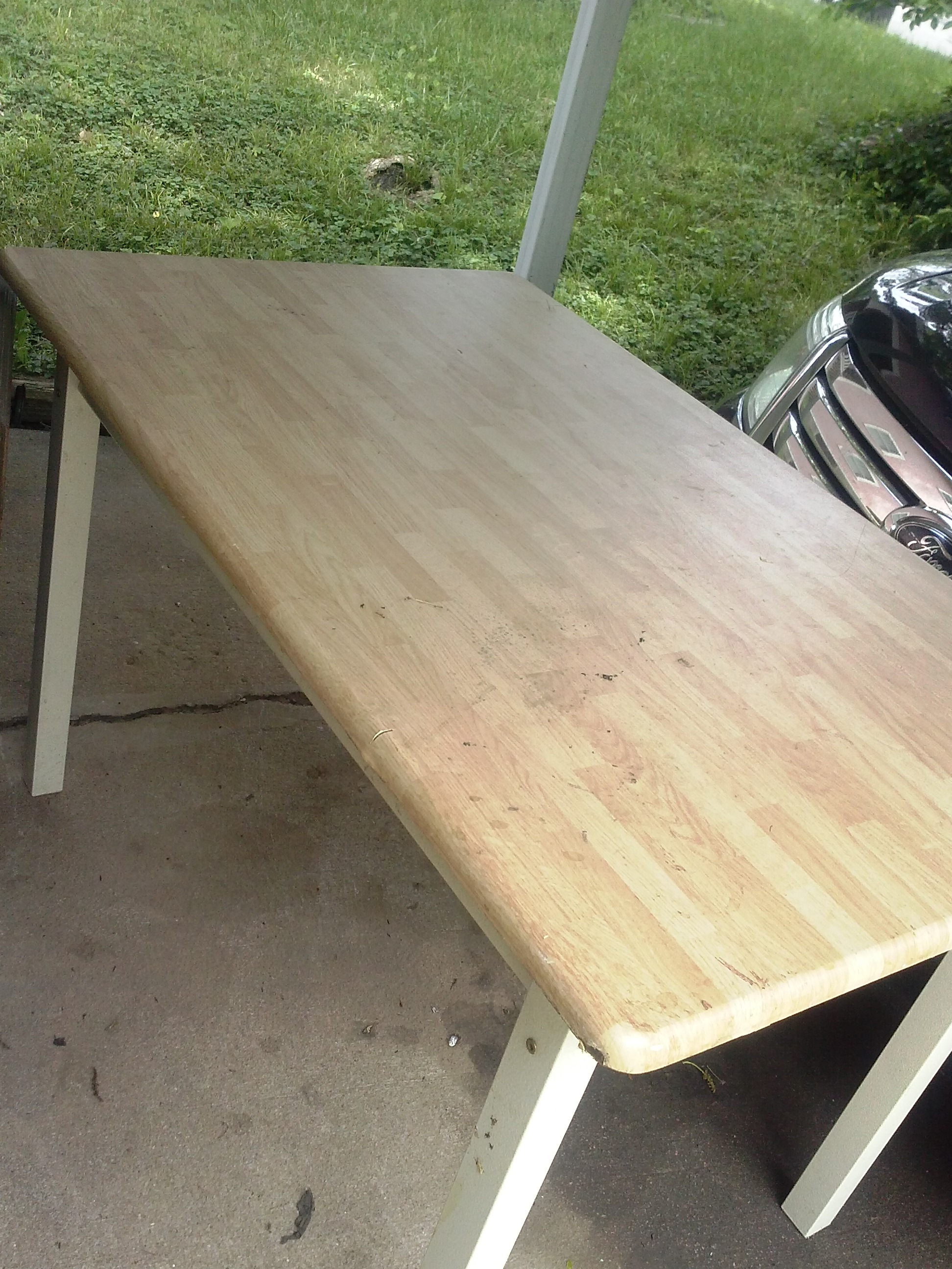 kitchen table in shelbie's Garage Sale Springfield, MO