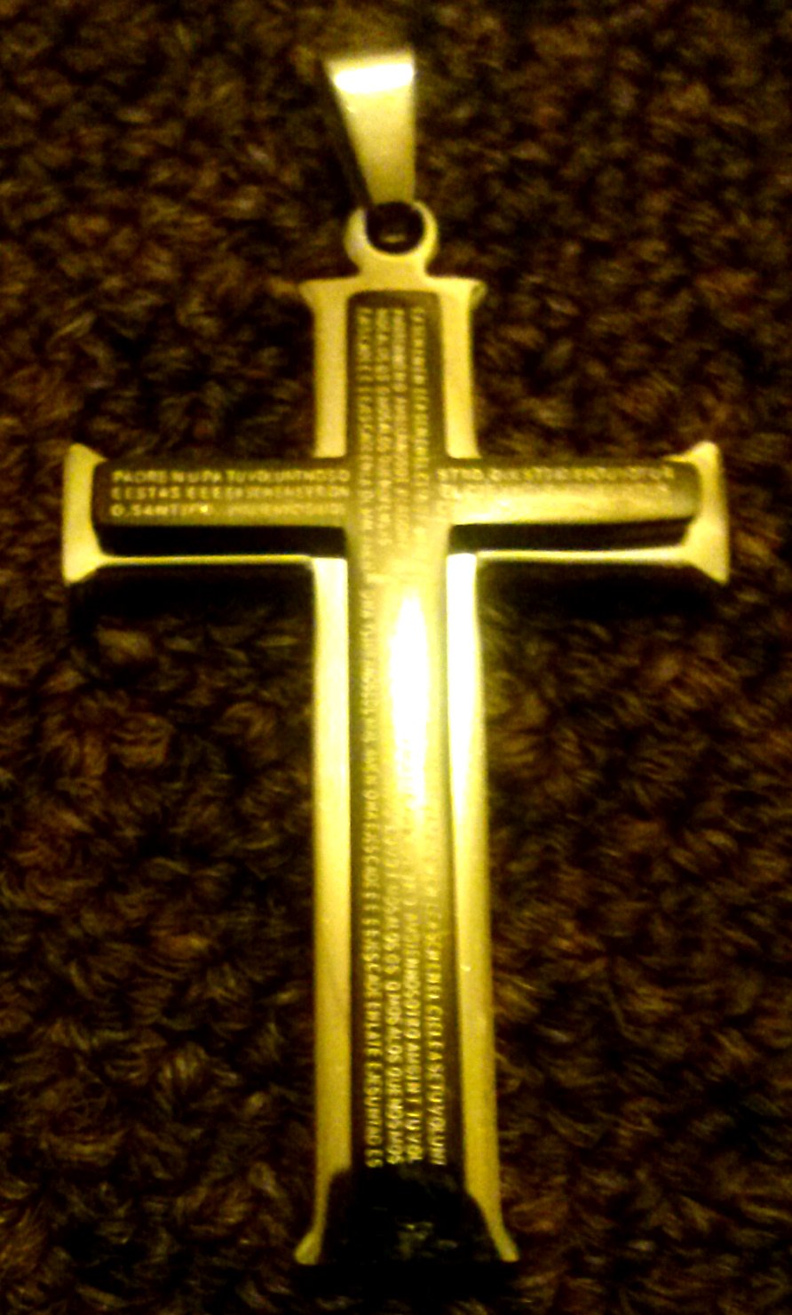 Lord\'s Prayer Cross in Spanish pendant
