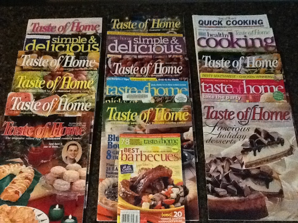Set of 17 Taste f Home, 2 Paula Deen,and 1 Food Network Mags.