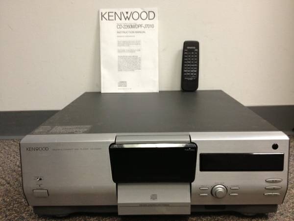 Kenwood Cd player w/ 200-disc changer & remote - $50