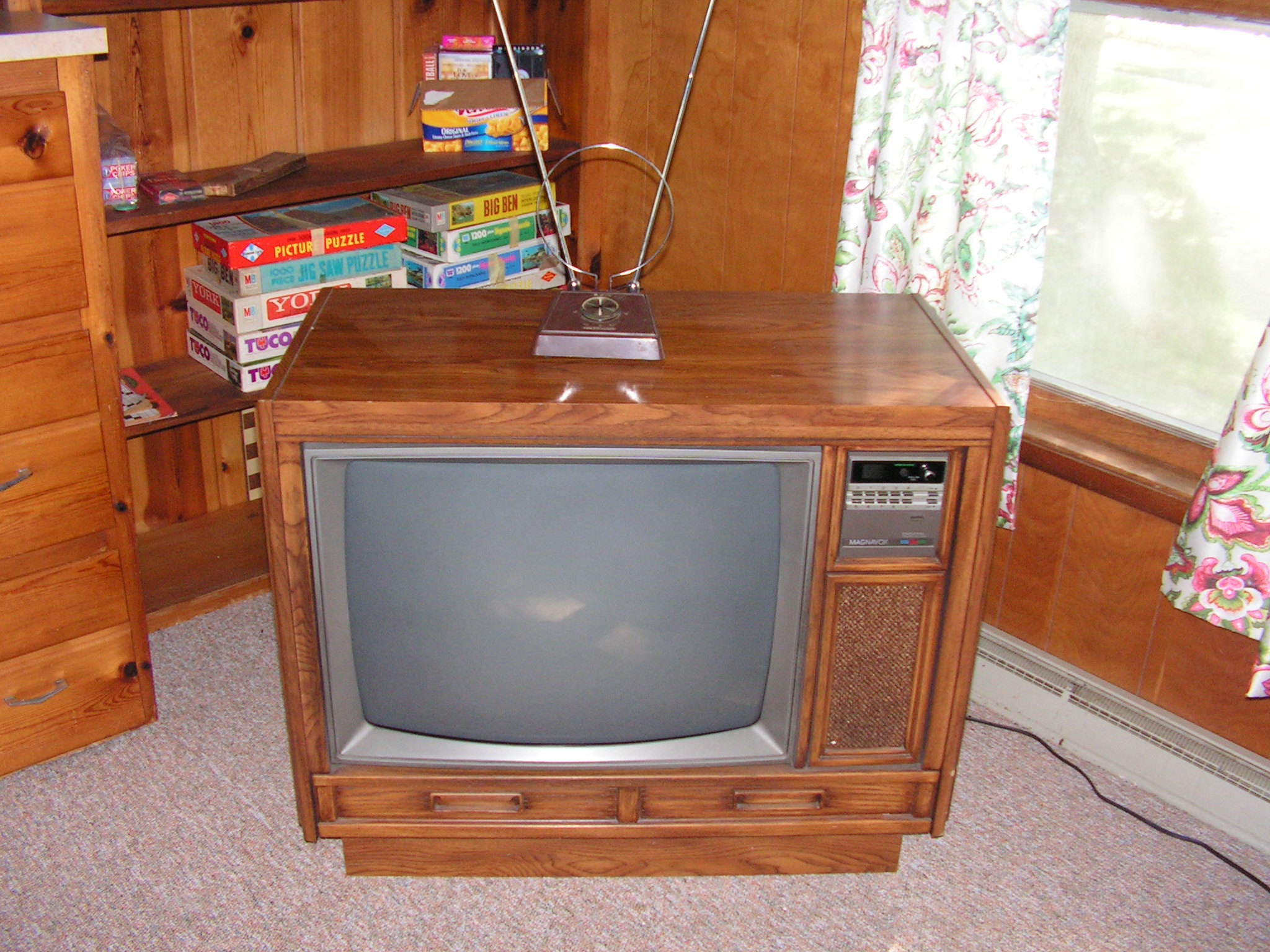 !Today only!  Magnavox Color TV Console
