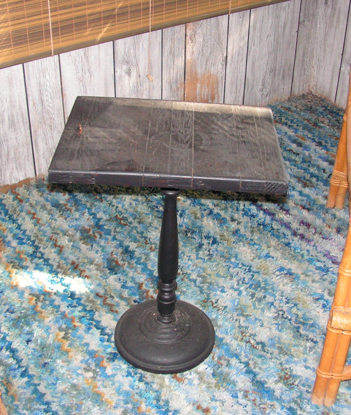 Metal Pedestal Wood Top Side Table