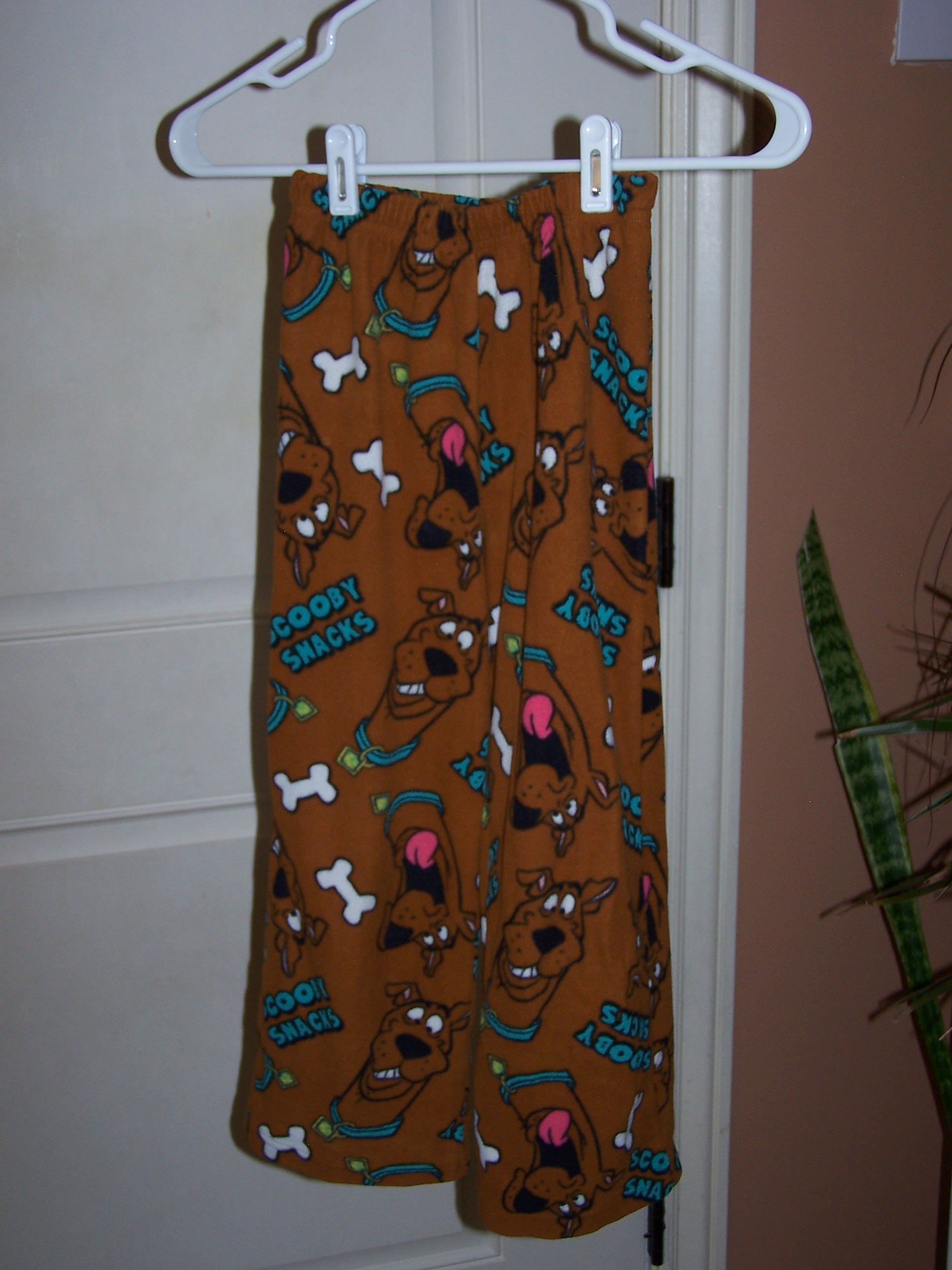 Scooby-Doo pajama pants size 8
