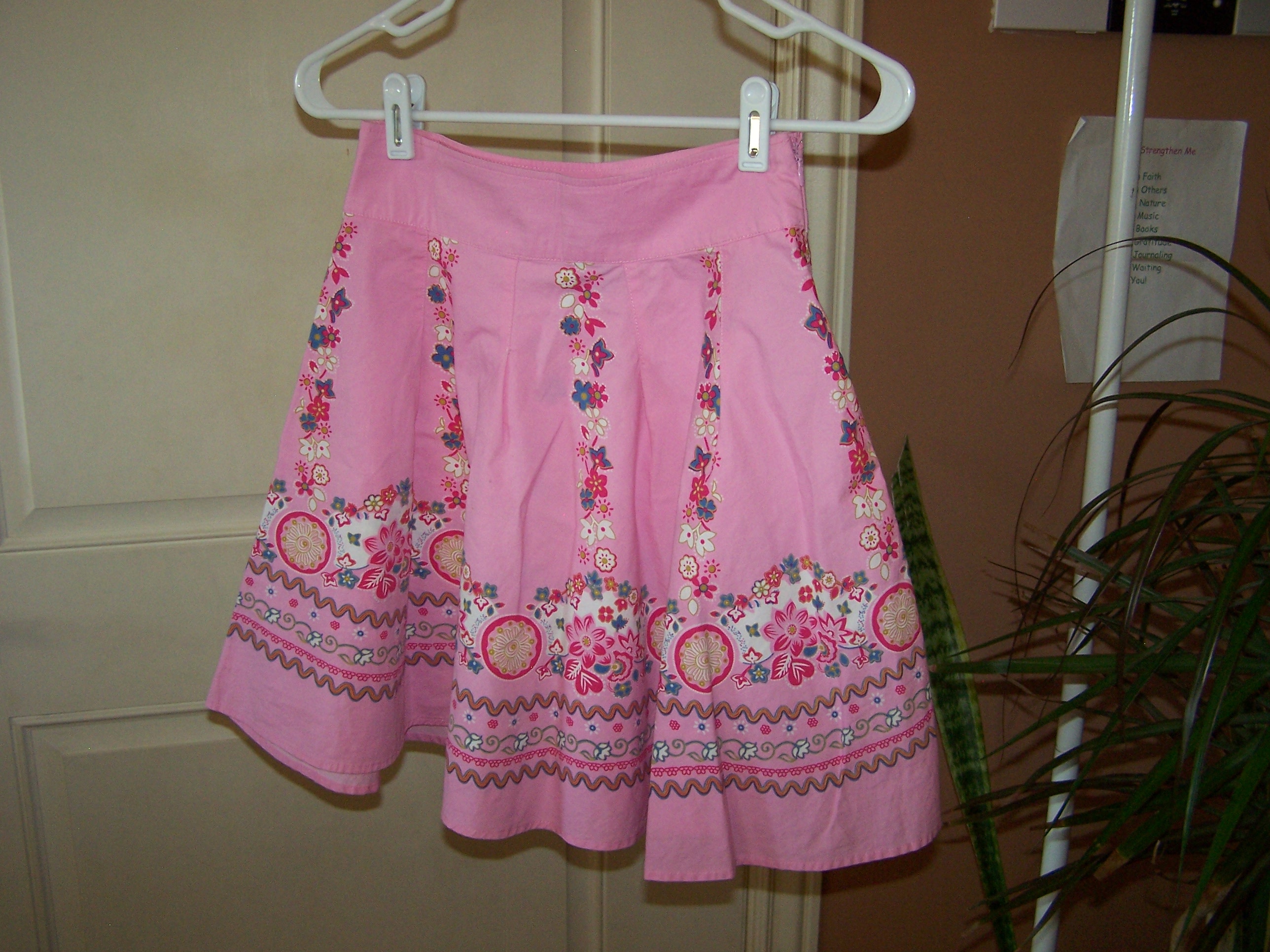 Pink Skirt    Size 10
