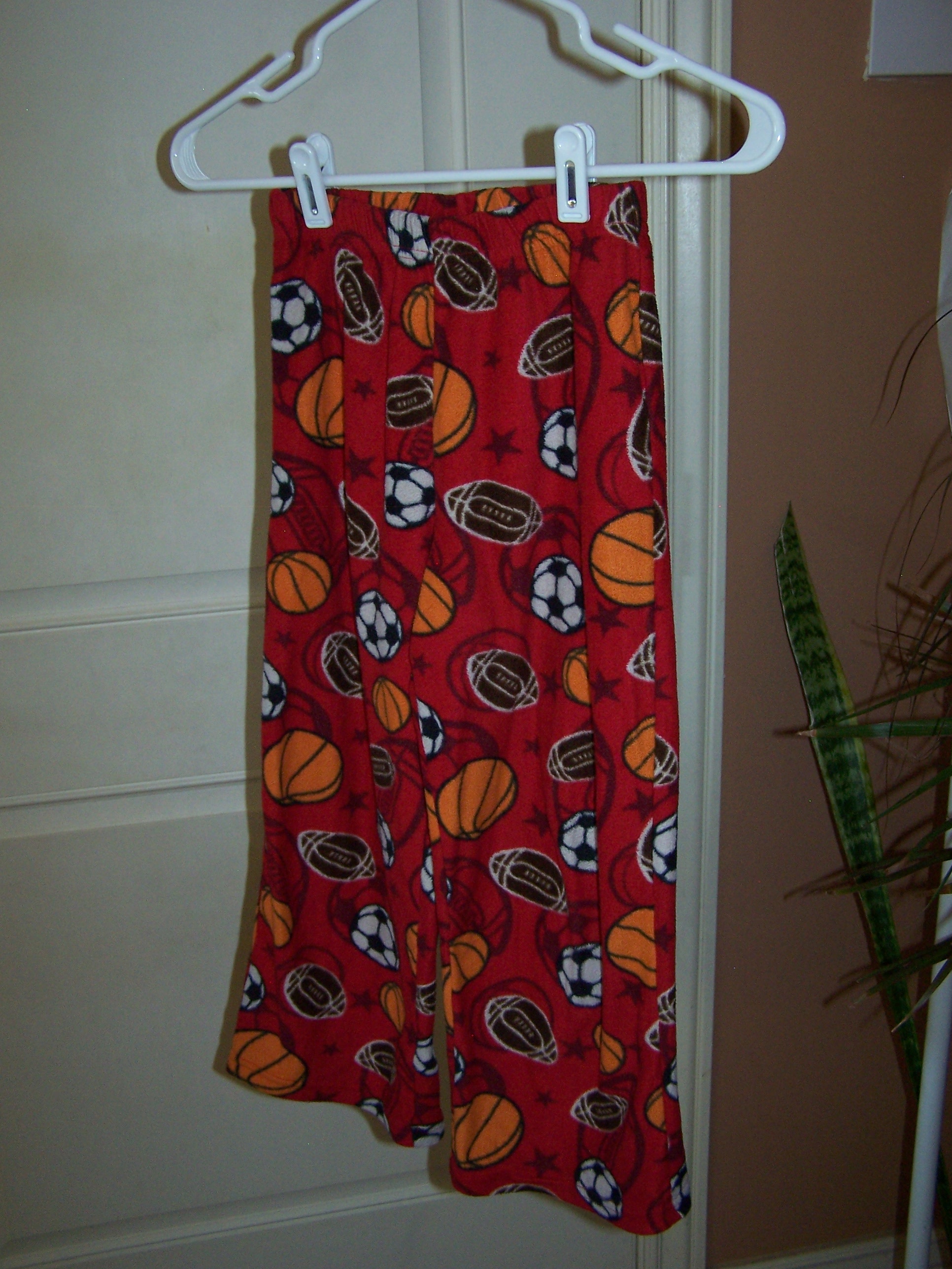 Pajama pants sports theme, red, size 8 med