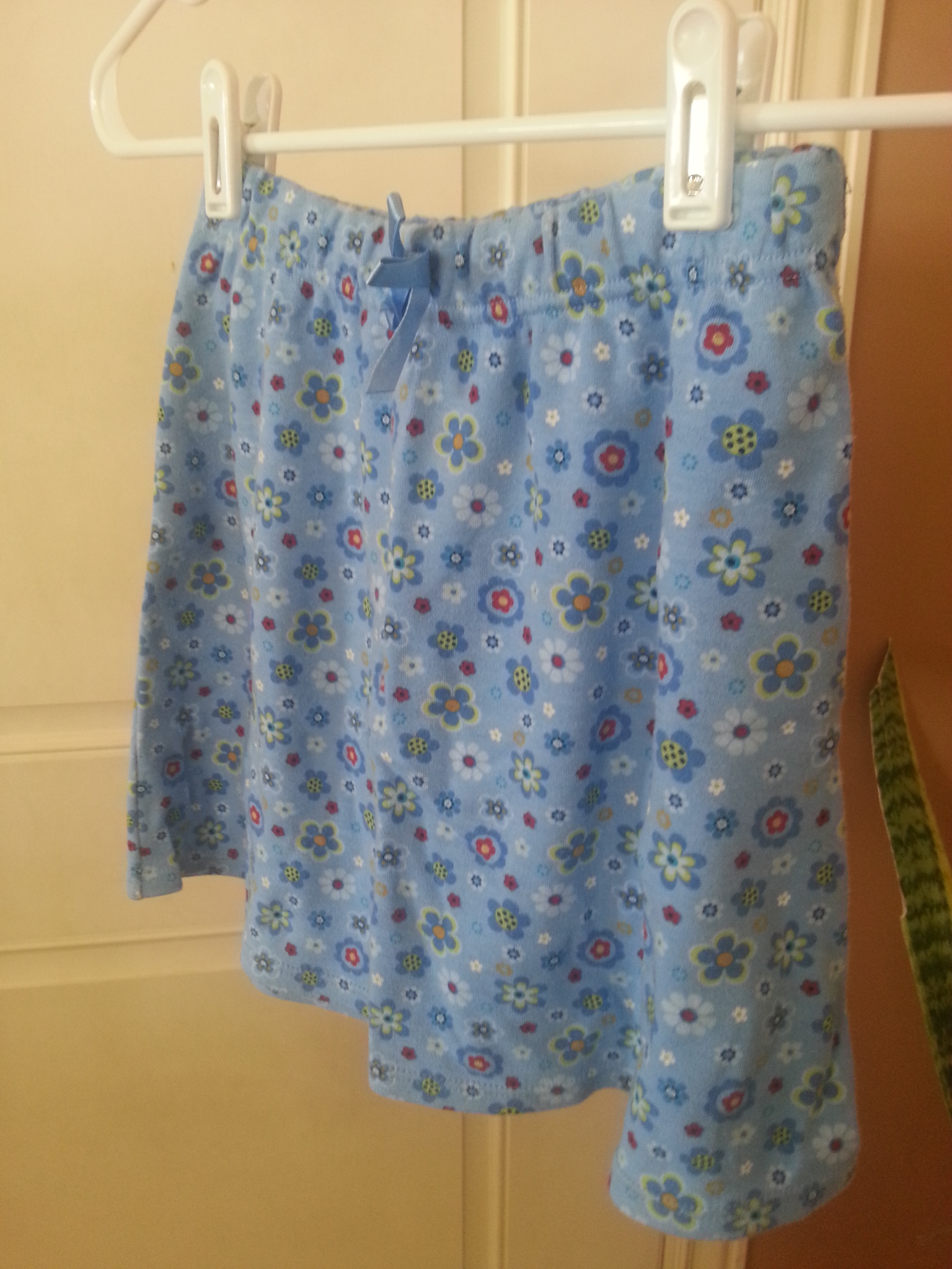 Blue Floral skirt Size 10-12  (wears small more like 7-8)
