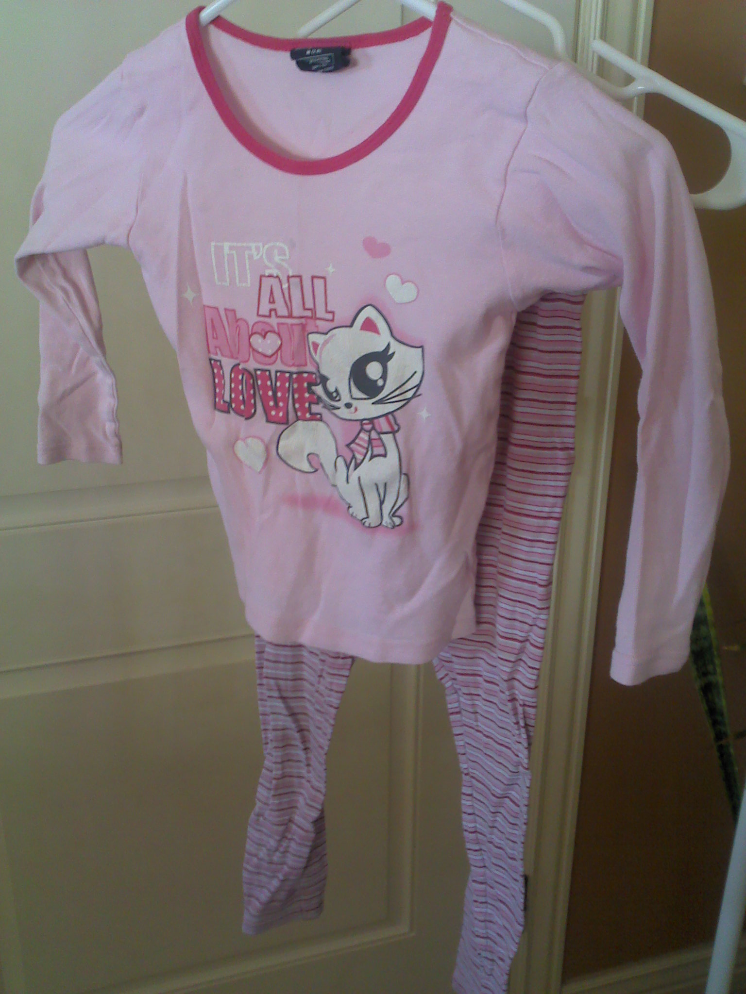 Pink girls shrit and pant set size 7-8