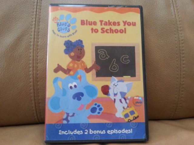DVD Blue Takes You to School