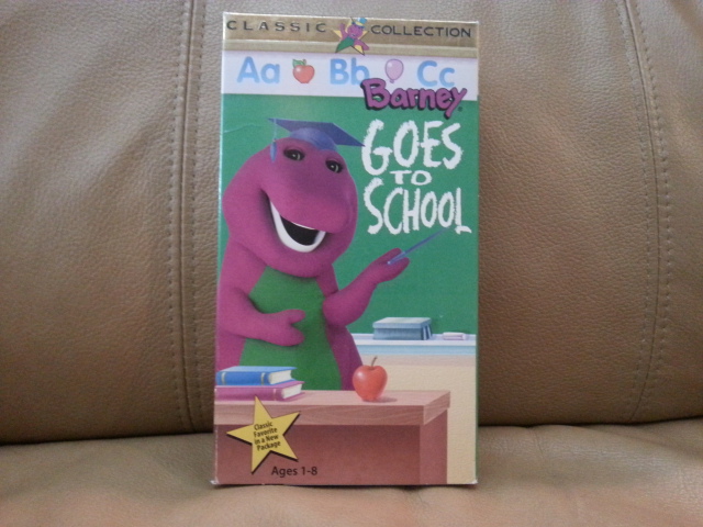 VHS Barney Goes to School