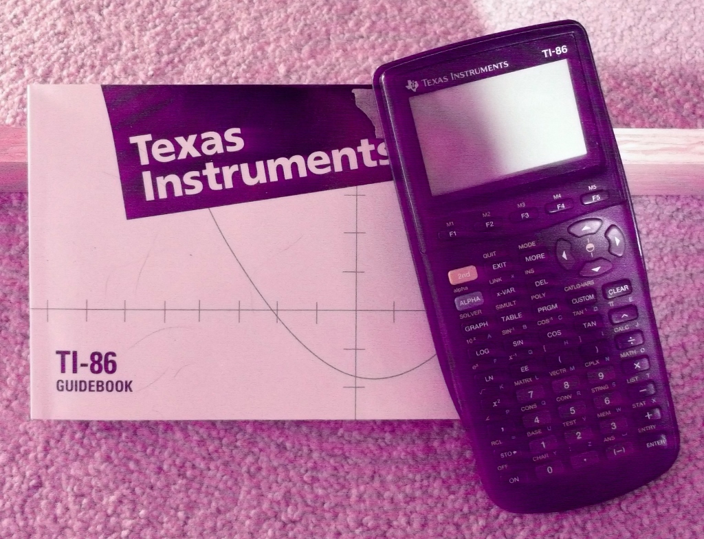 Texas Instruments TI-86 Graphing Calculator w/Guidebook