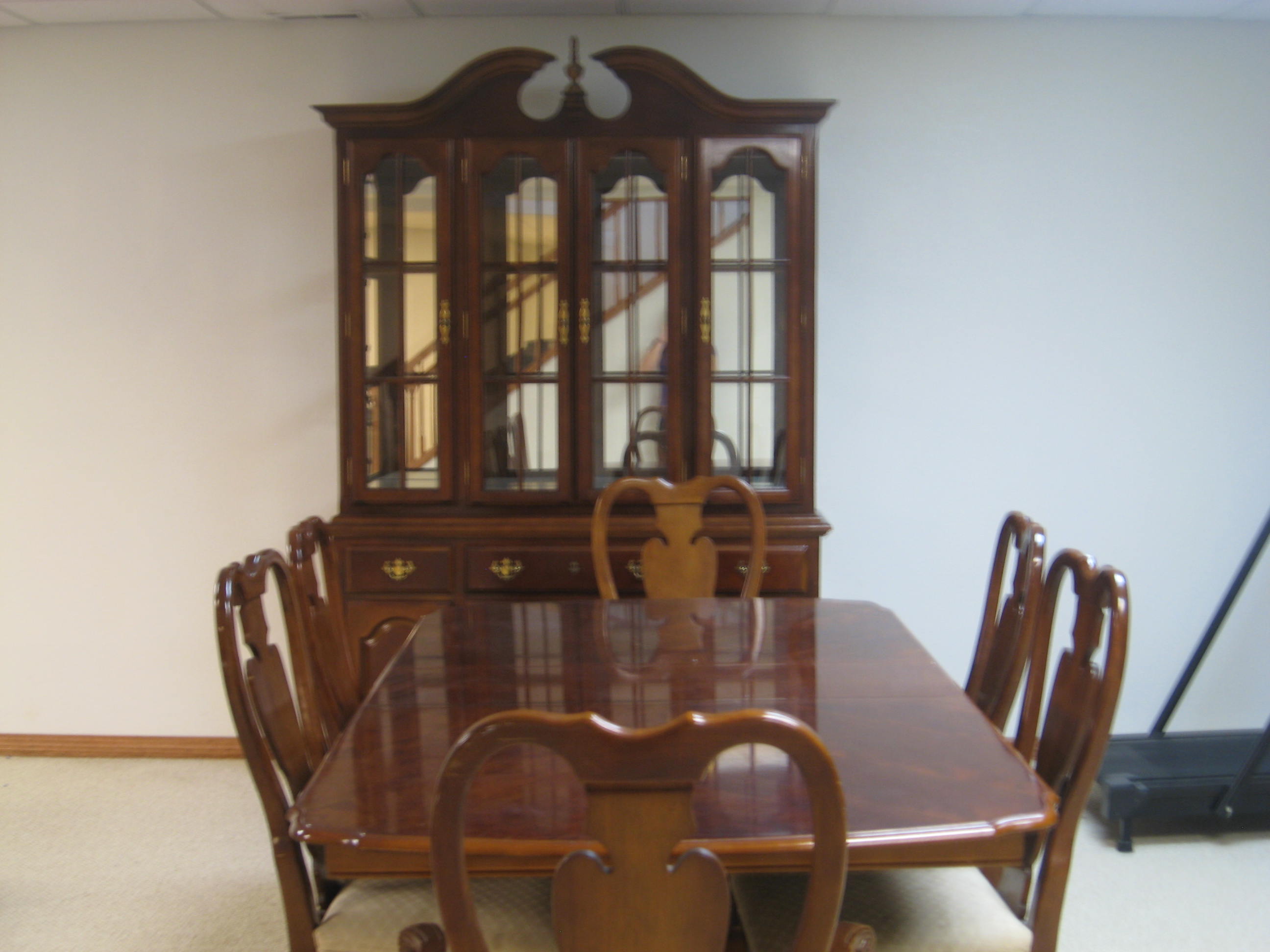 Dining table and chairs with matching china cabniet