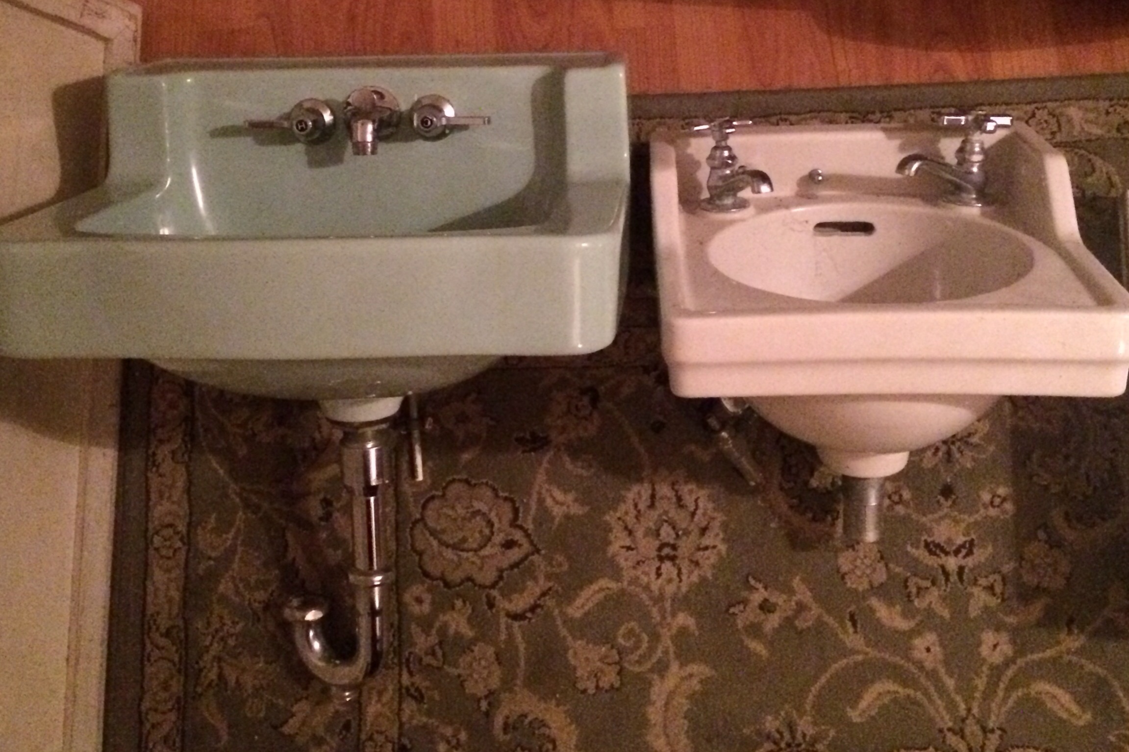Vintage sinks