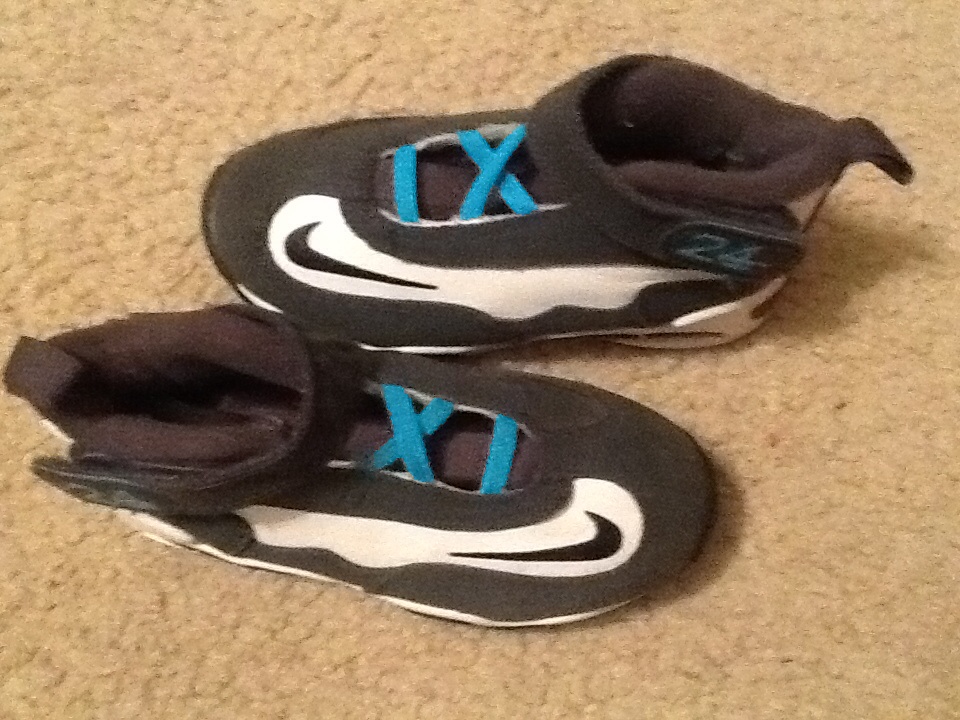 Boys toddler shoes size 9