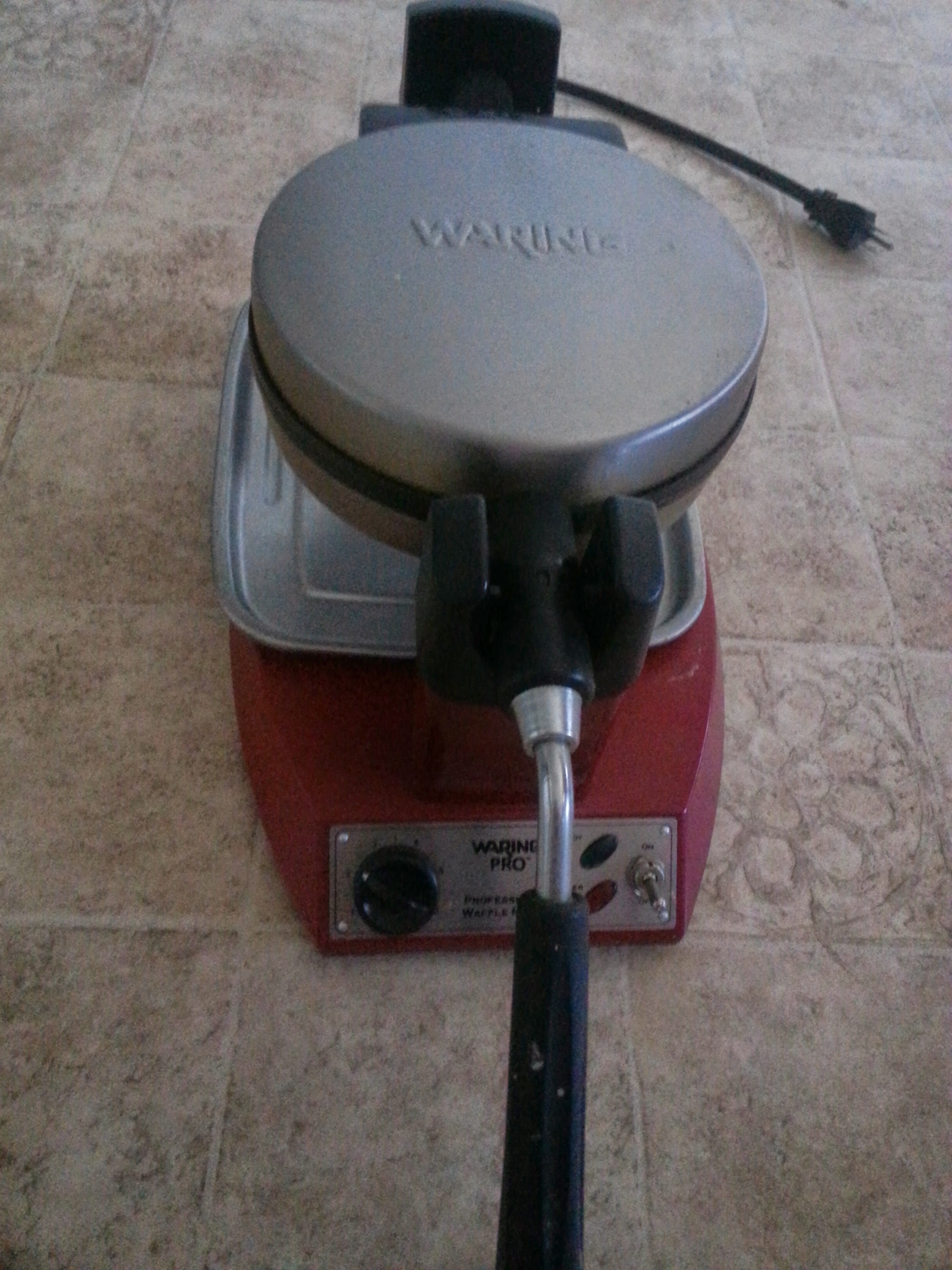 Waring Professional Waffle Iron 2011