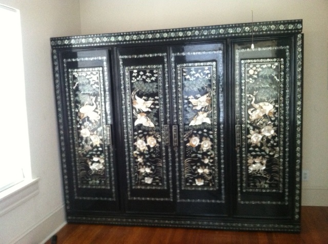 ANTIQUE ASIAN WARDROBE BLACK LACQUER AND MOTHER PEARL