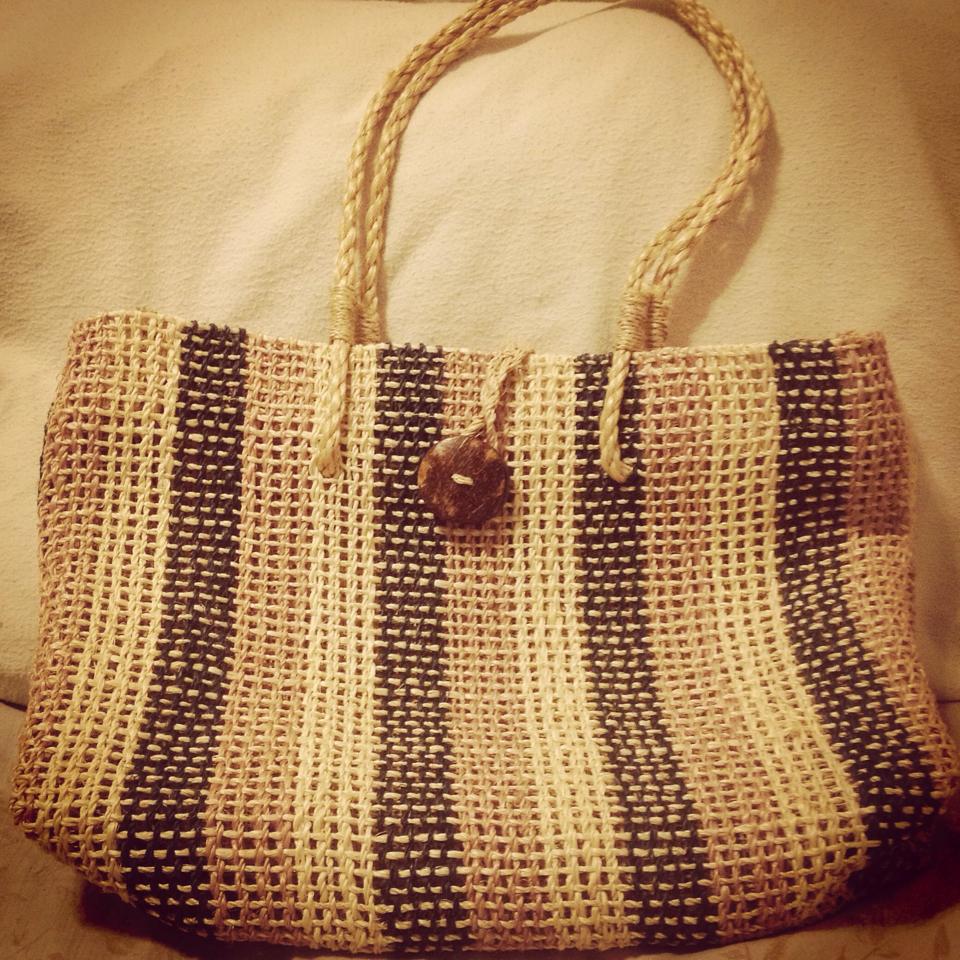 Woven TriColor Hand Bag