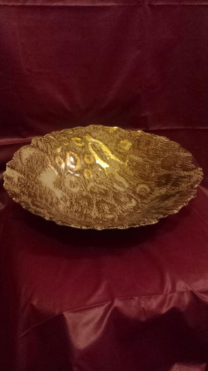 Gold and white bowl