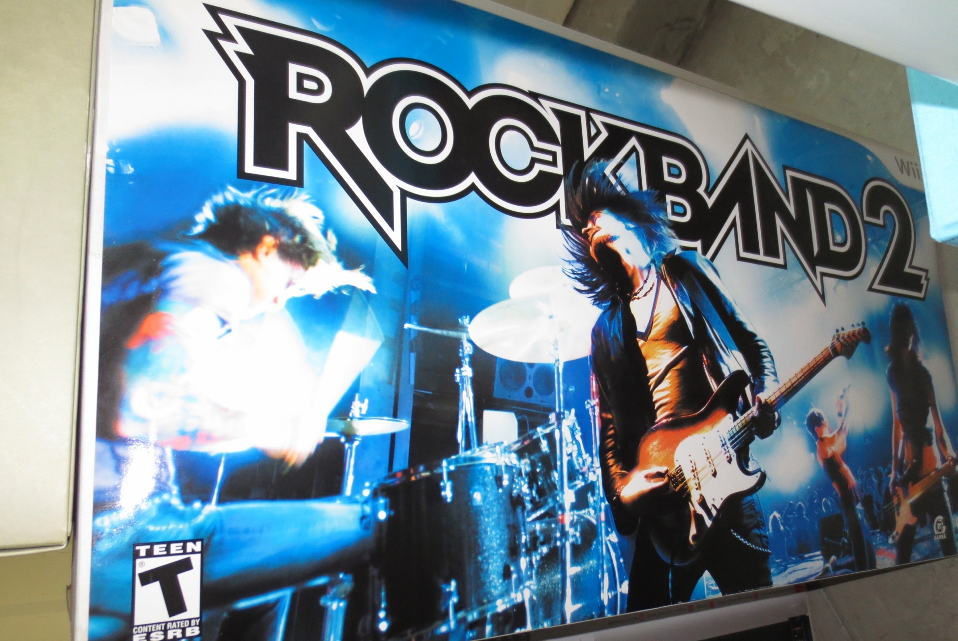 Rockband 2 Wii bundle