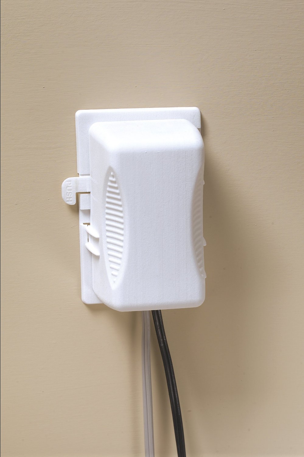 KIDCO OUTLET COVER
