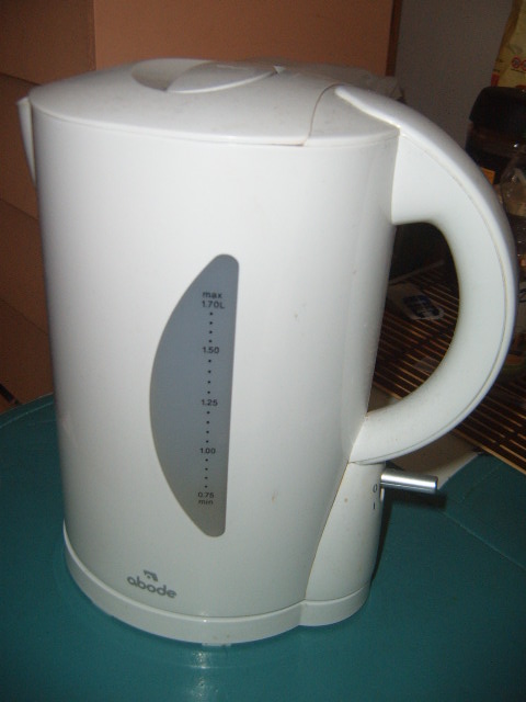 Elcetric kettle