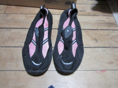 Pink/Black Sun N\' Sand Water Shoes