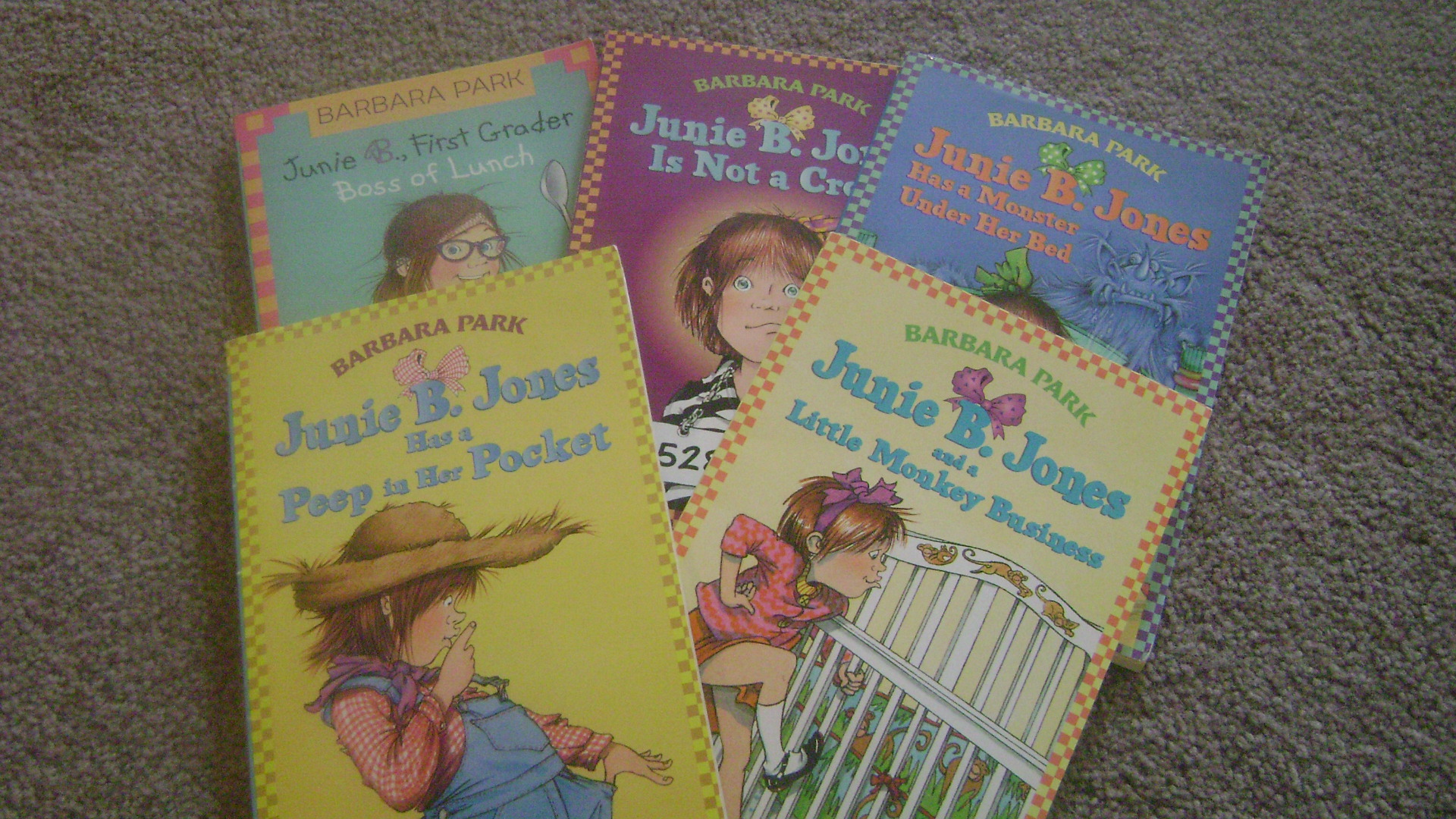 Junie B Jones books (5) children\'s books