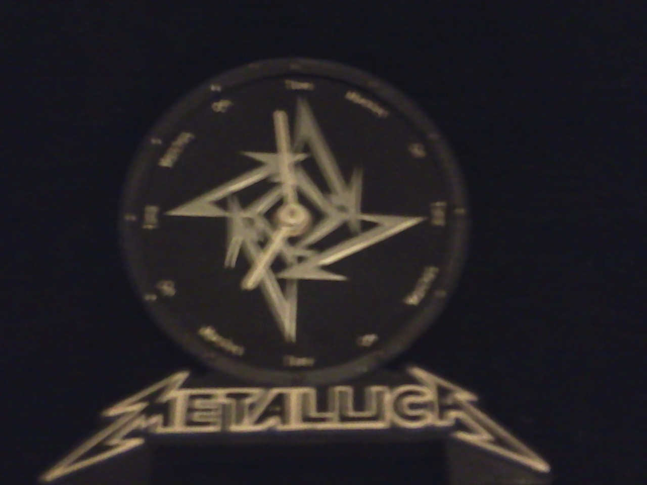 Metallica clock