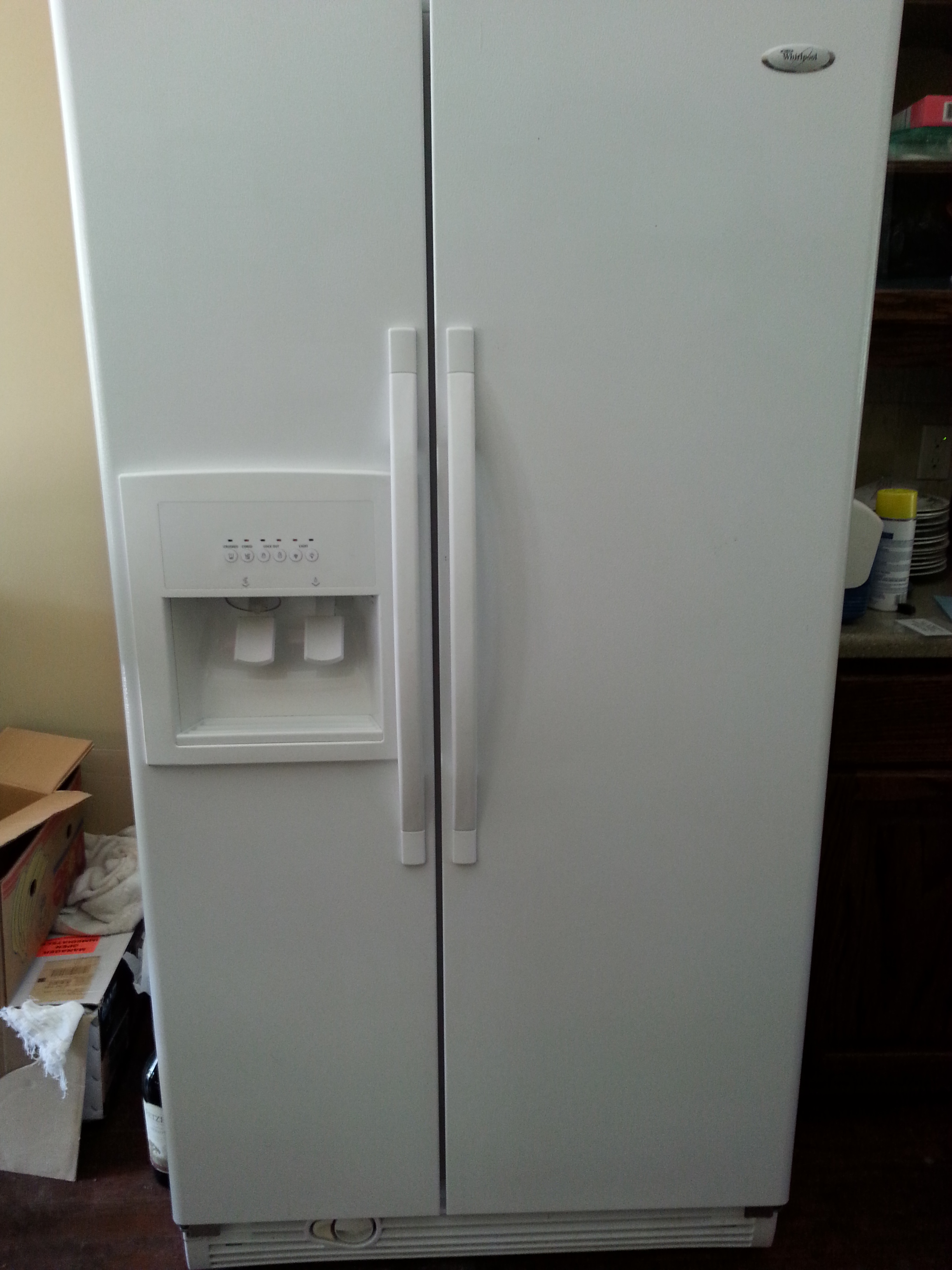 whirlpool White Side-By-Side Refrigerator/Freezer	model ED5VHEXV