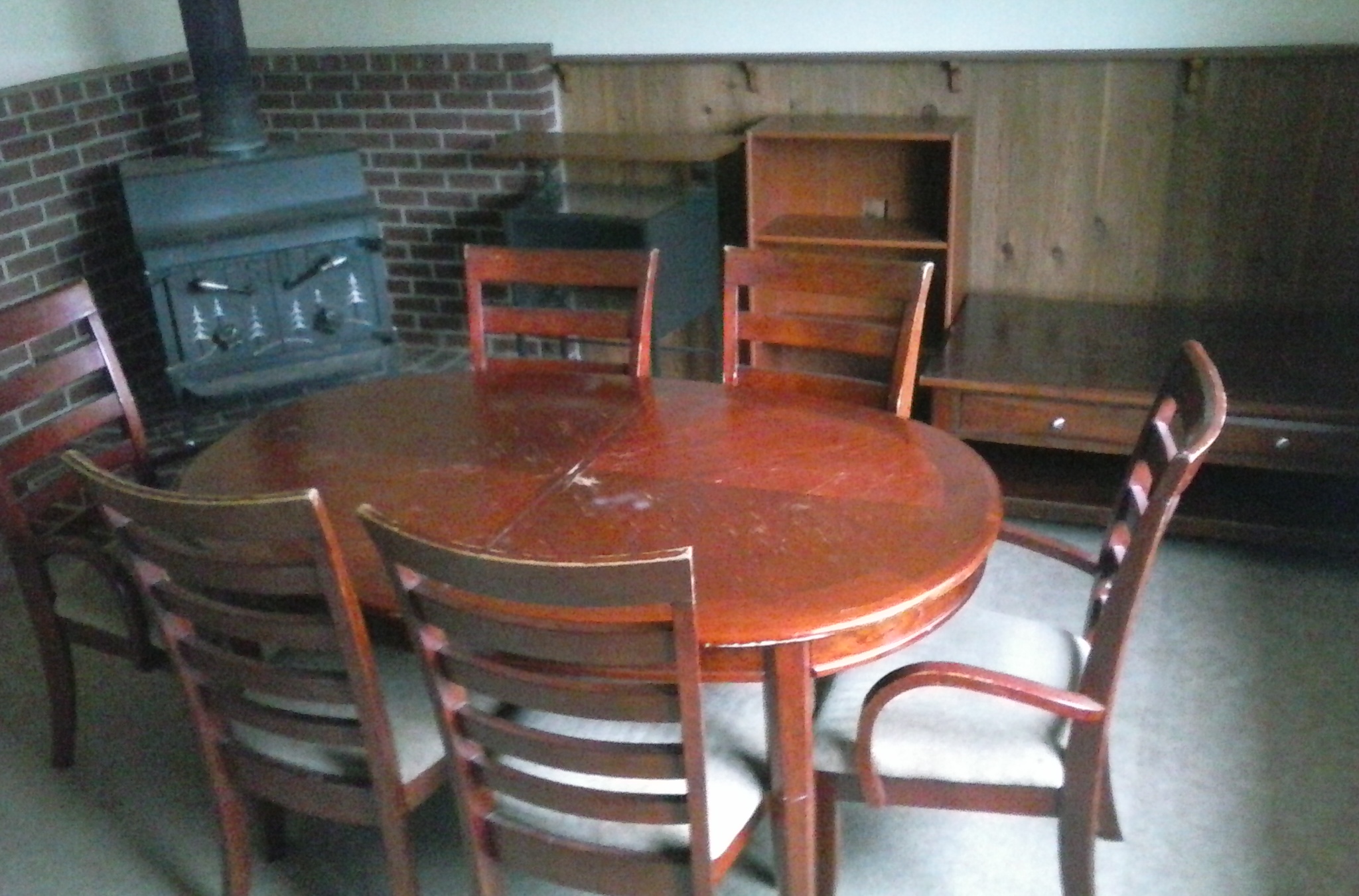 Hardwood table and 6 chair set