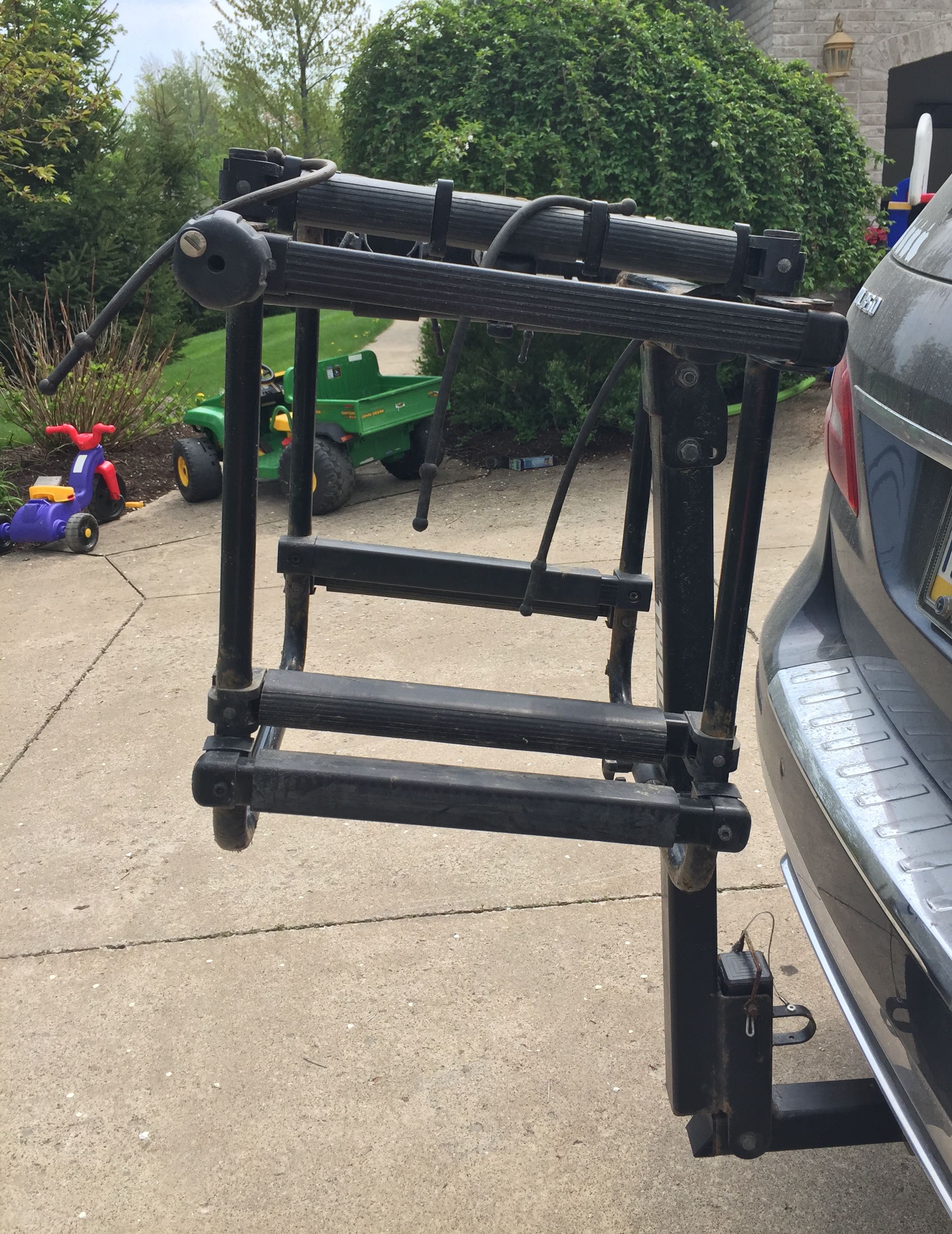 Bike/Ski Rack-hitch mounted