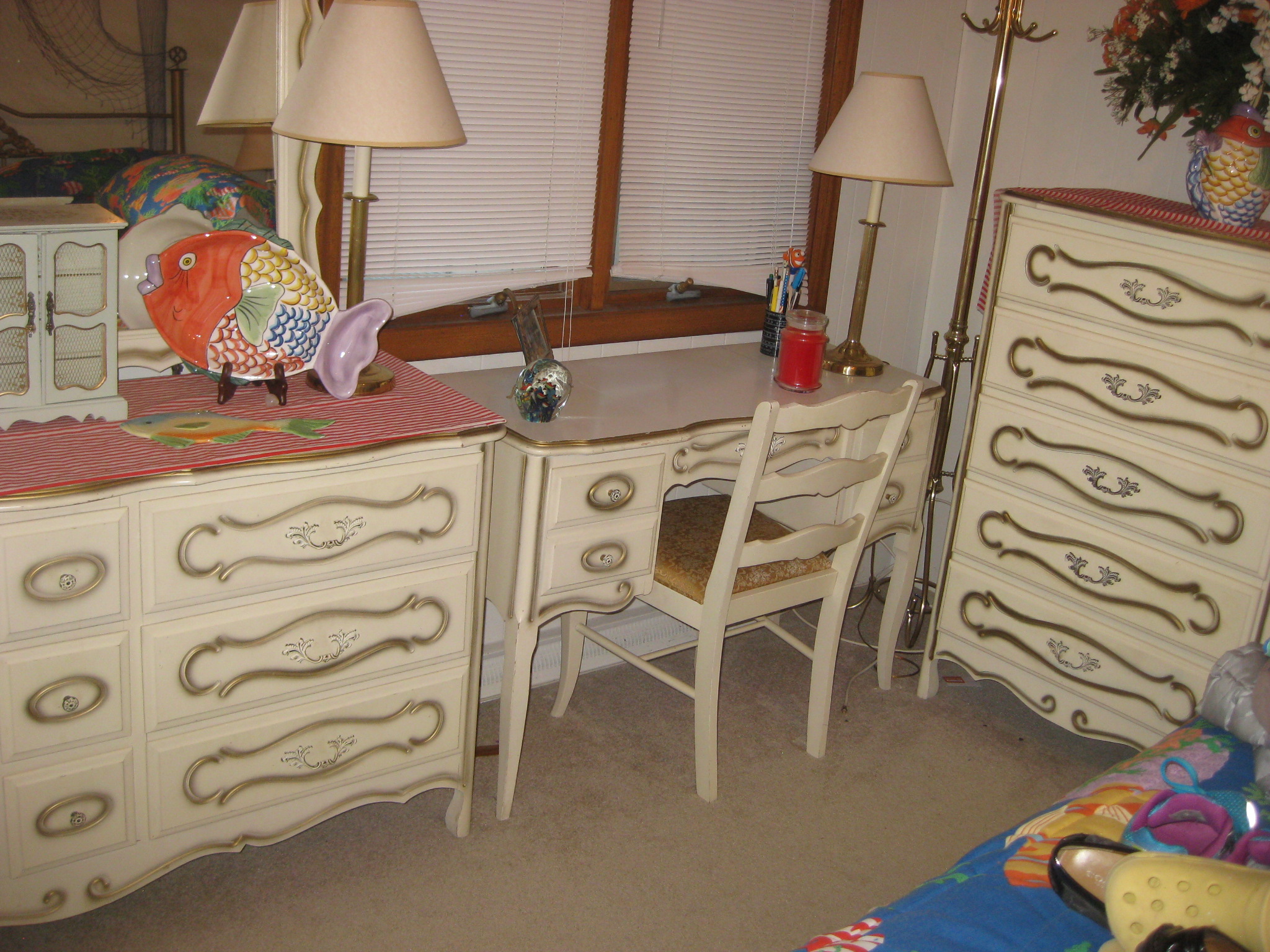 Young Girls Bedroom Furniture