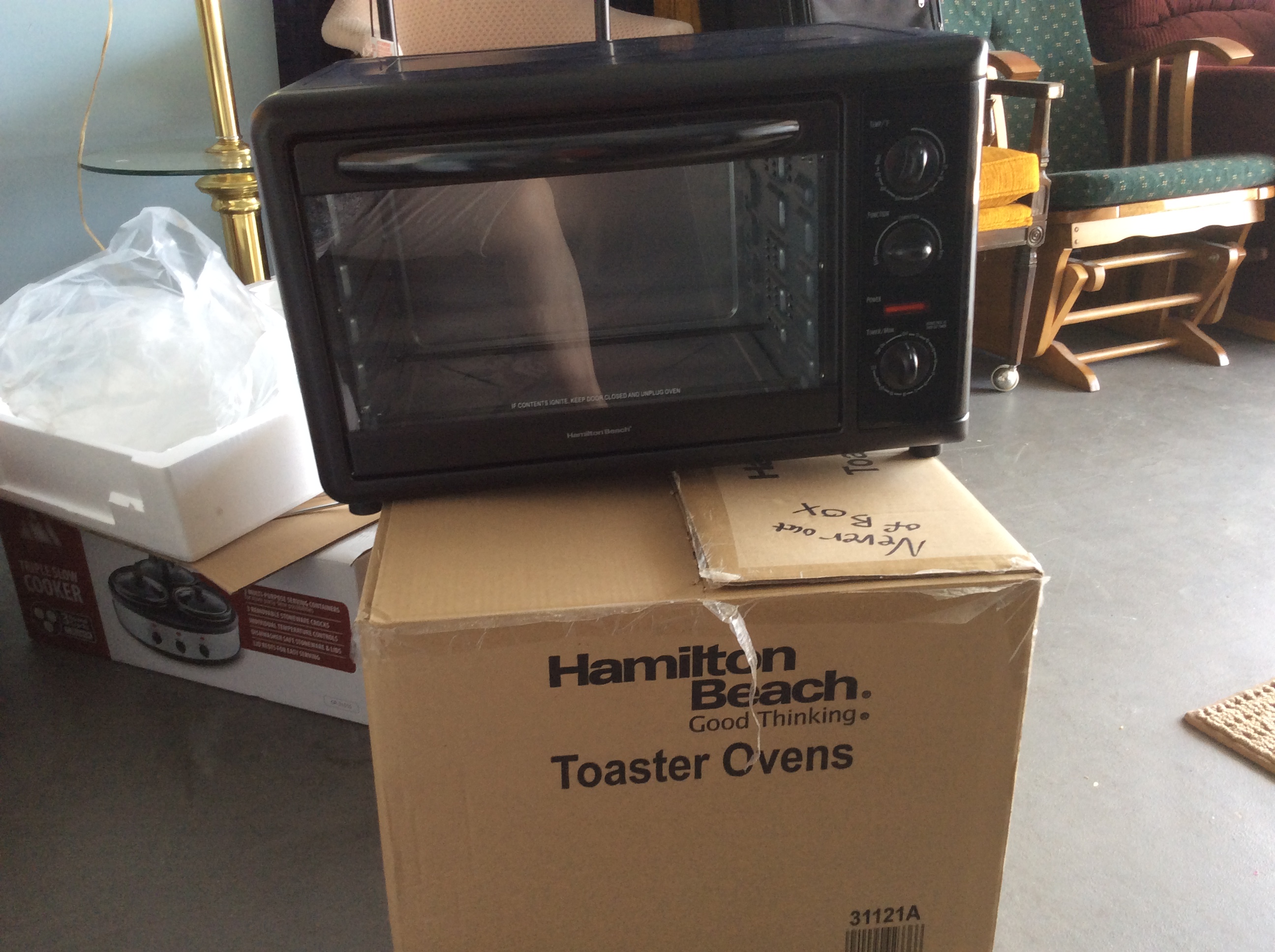 Toaster Oven--Hamilton Beach Brand