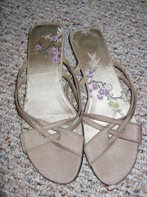 Women\'s sandals